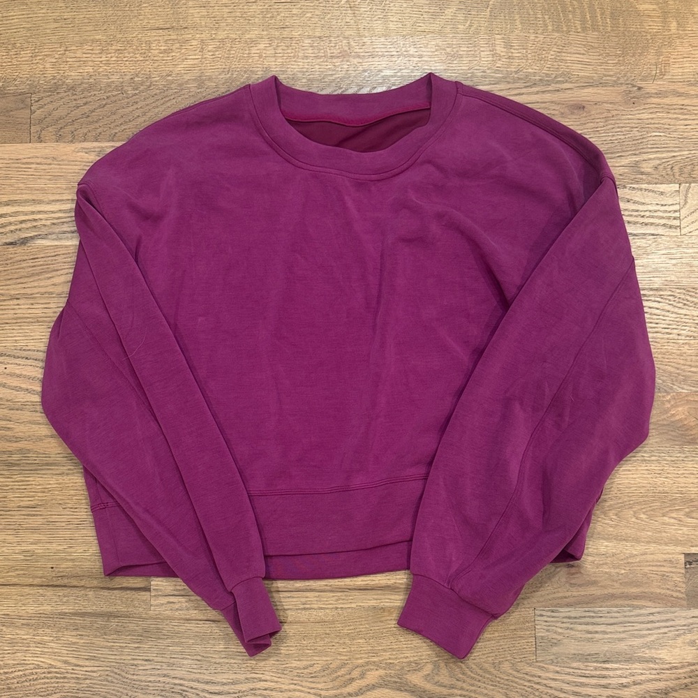 Lululemon cropped soft stream